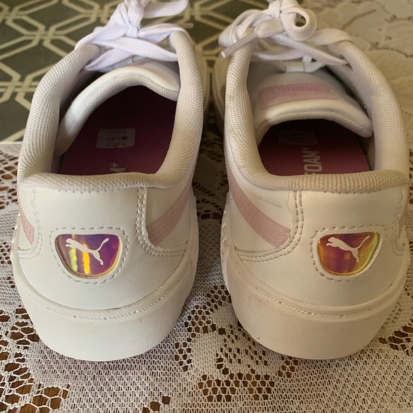 Nike Women’s puma - Picture 3 of 5